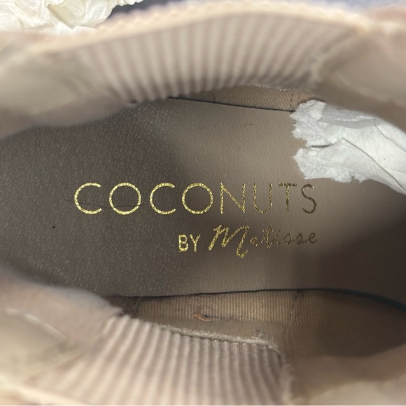 Matisse Shelby Ankle Booties - Picture 14 of 14